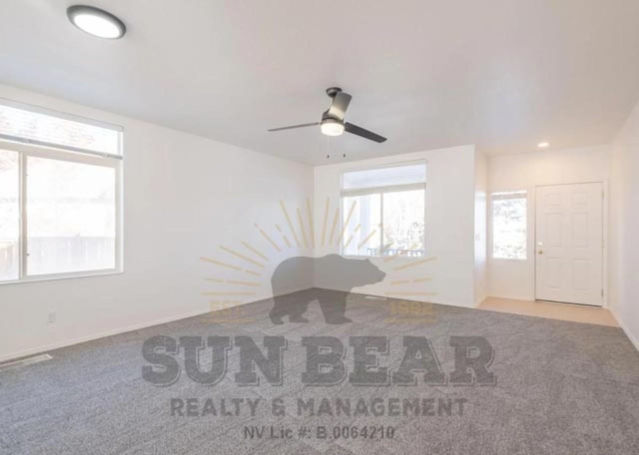 524 Kirkland Ct - Photo 3 of 21