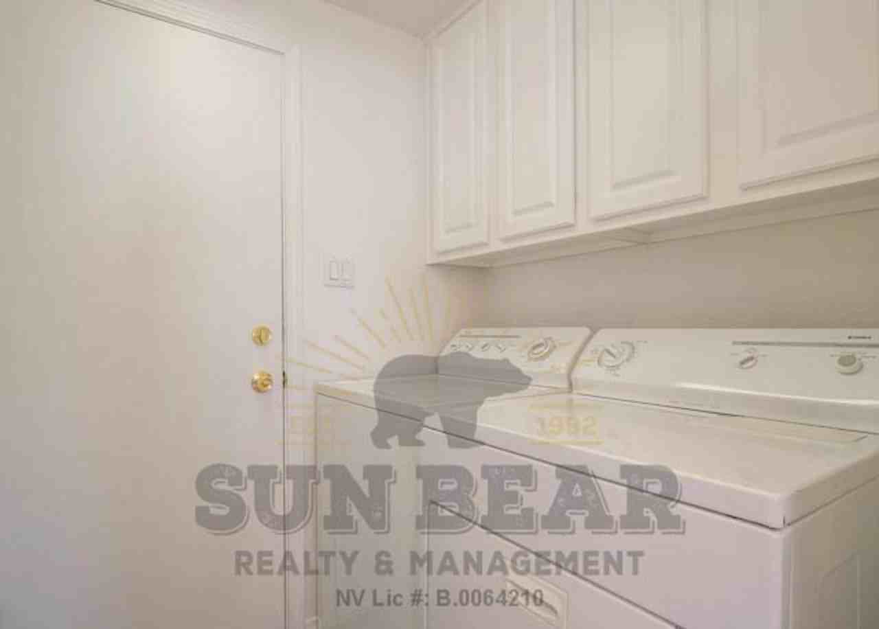 524 Kirkland Ct - Photo 7 of 21