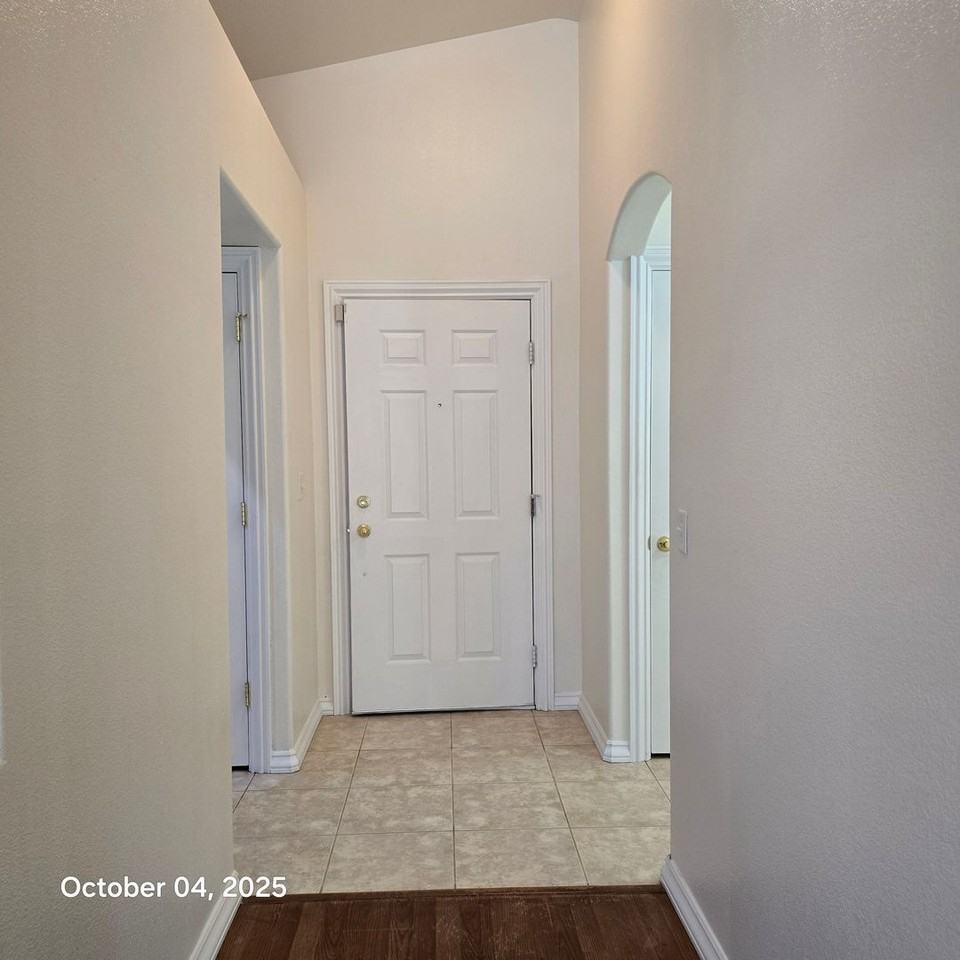 5715 Crowbush Cove Pl - Photo 3 of 23