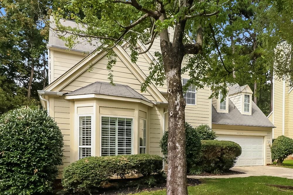 6020 Skyline Drive - Photo 2 of 17