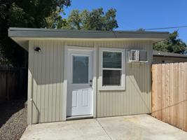 featured image of 1048 Warner Street