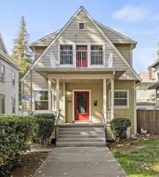 featured image of 414 W 4th St