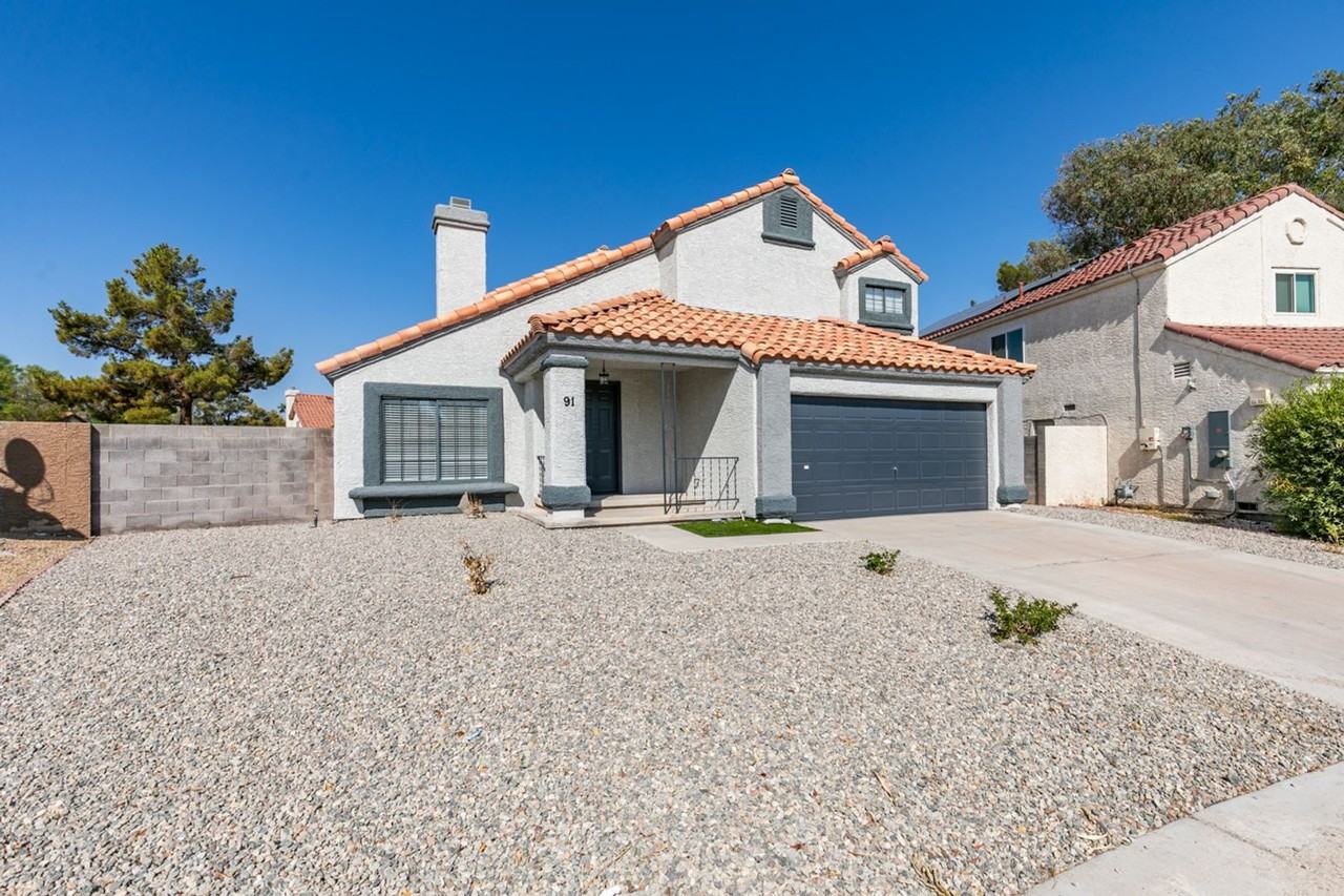 91 Trevor Drive - Photo 2 of 42