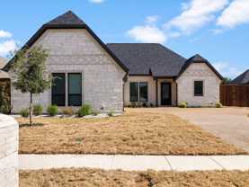 8101 Oak Hollow Dr - Photo 1 of 1