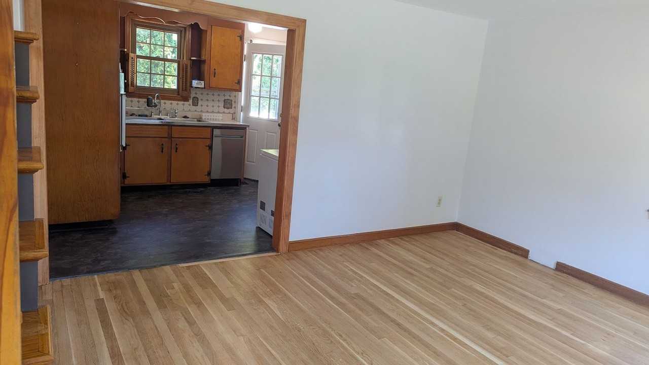 128 Old Charter Road - Photo 6 of 17