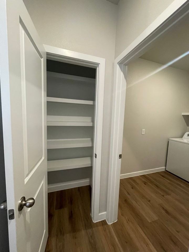 1354 Remys Way - Photo 4 of 20