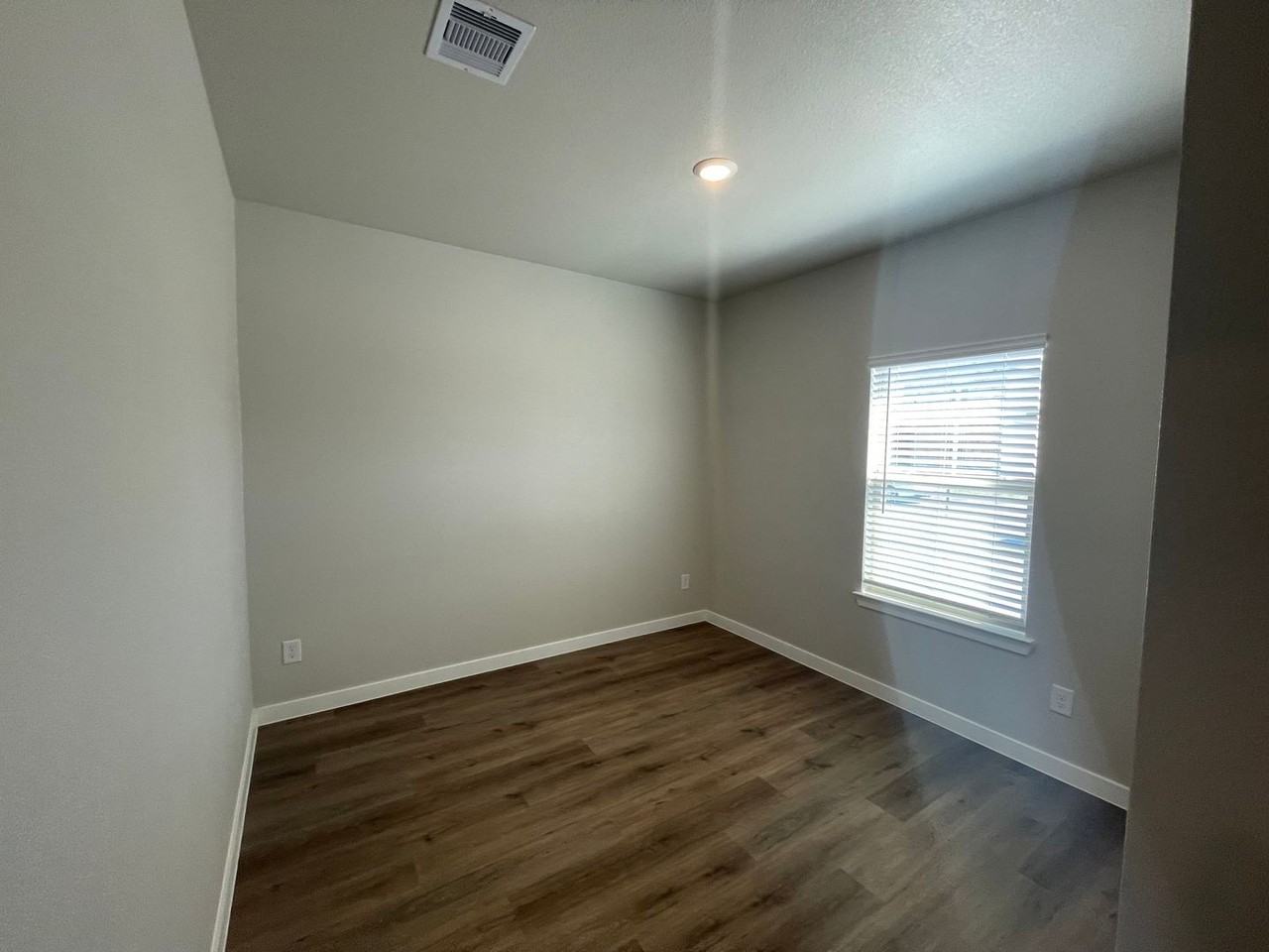 1354 Remys Way - Photo 5 of 20