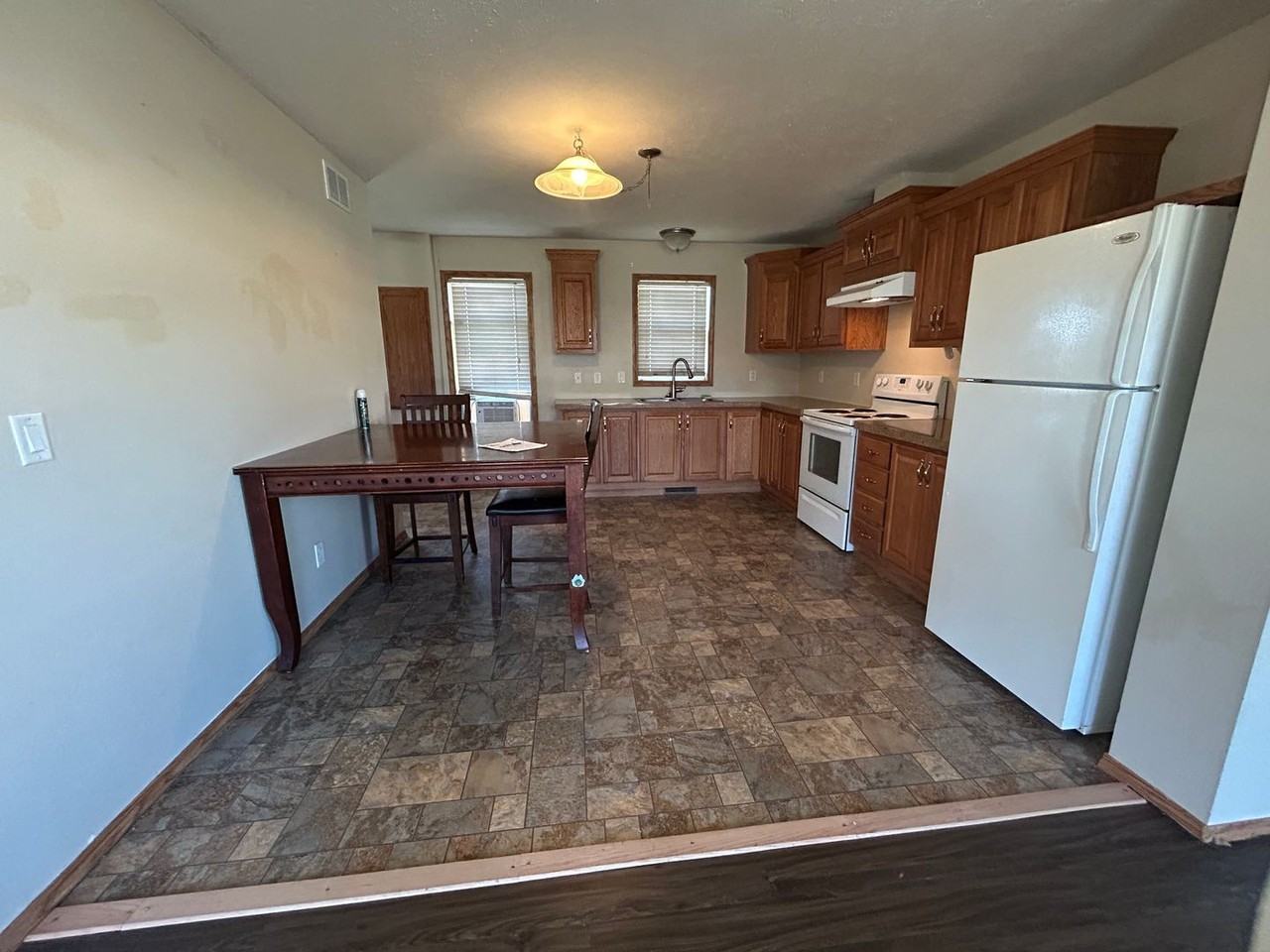 153 Kuchenski Pl - Photo 2 of 11