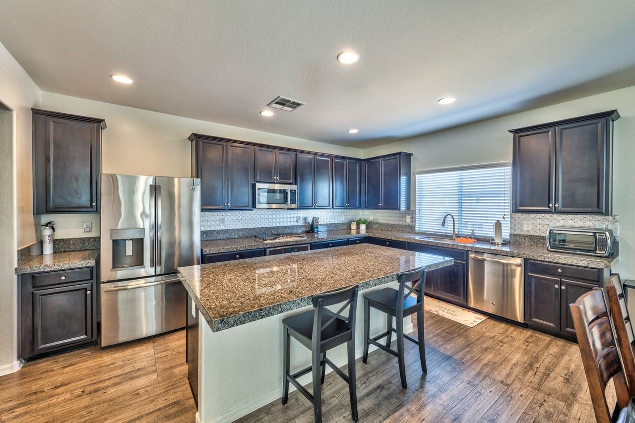 5630 Aspen Heights Dr - Photo 3 of 16