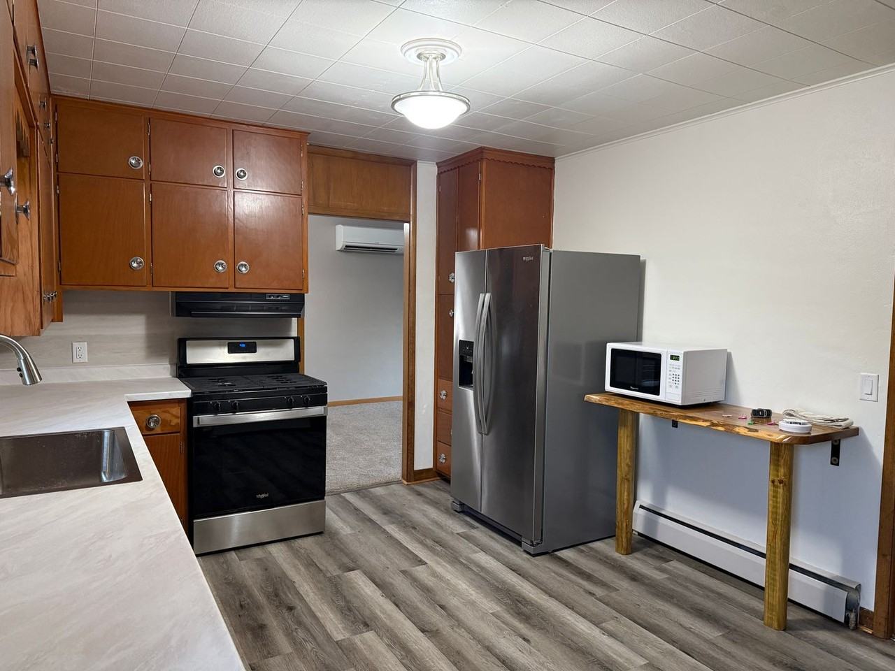 23 5th Street Southeast - Photo 4 of 15