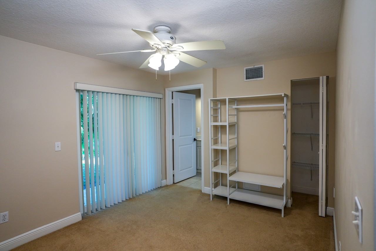 1620 42nd Sq #104 - Photo 4 of 27