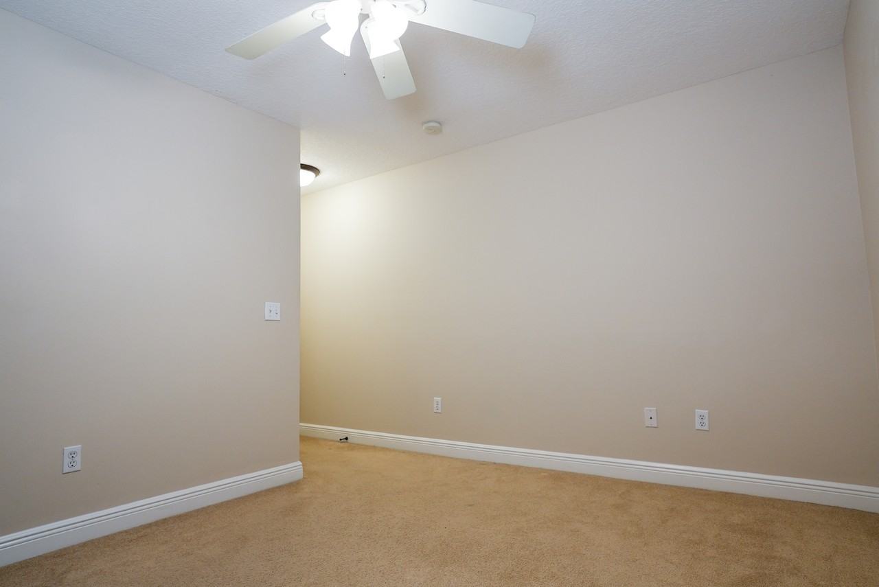 1620 42nd Sq #104 - Photo 5 of 27