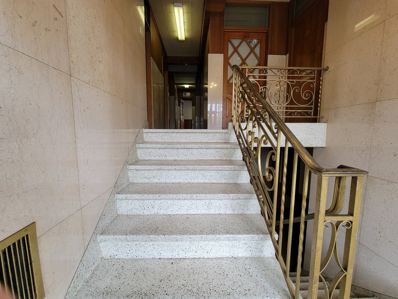 6122 N Milwaukee Ave #6124-1 - Photo 4 of 12