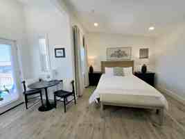 featured image of 118 S Pacific St #NA