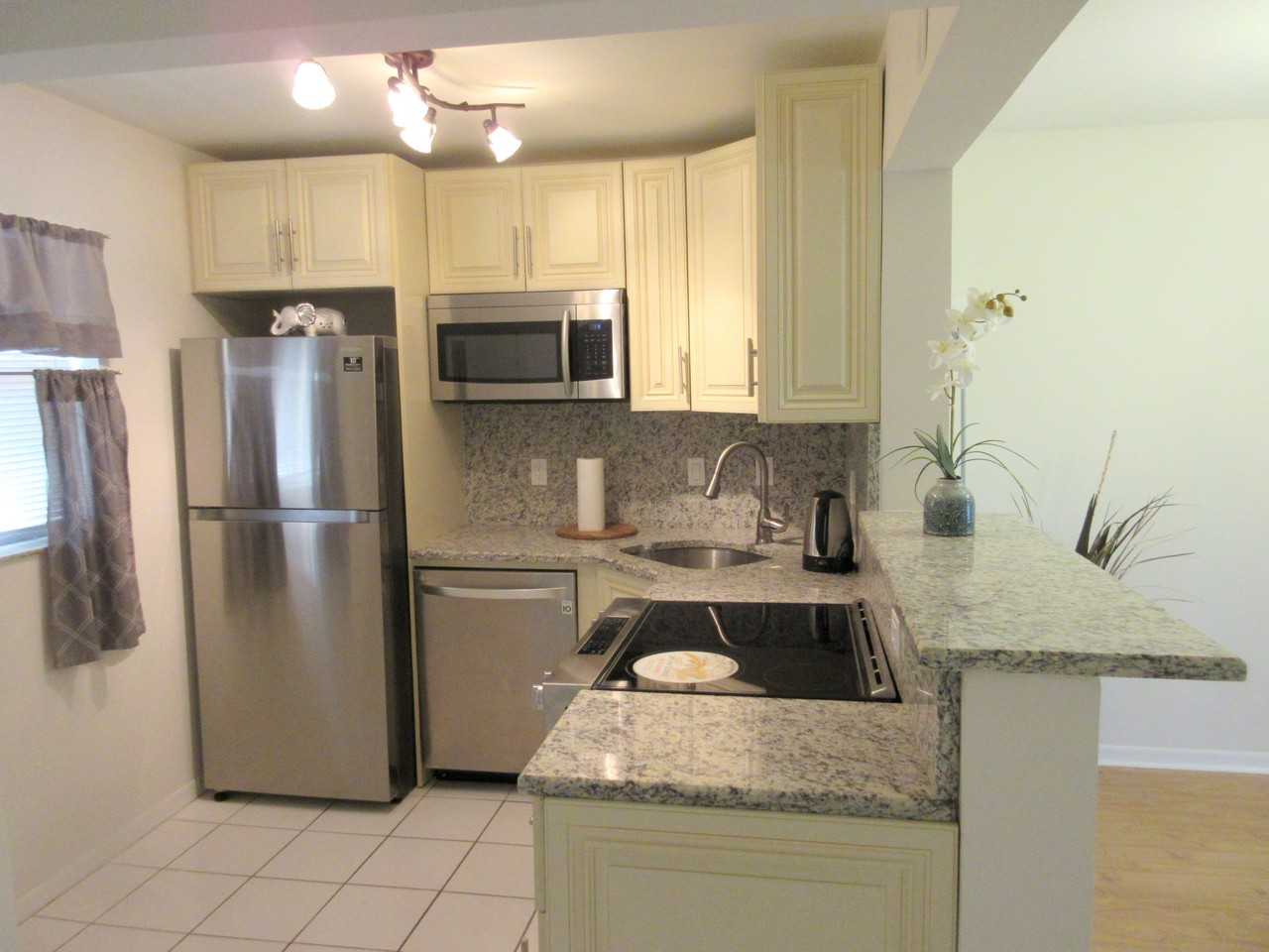 606 Southwest Natura Boulevard #30 - Photo 2 of 39