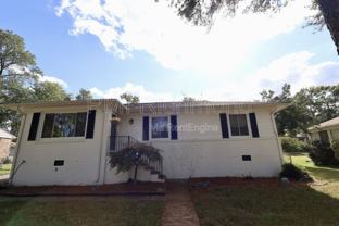 9107 Mapleview Ave - Photo 1 of 1