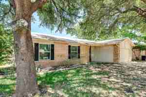 featured image of 7113 Edinburg Dr