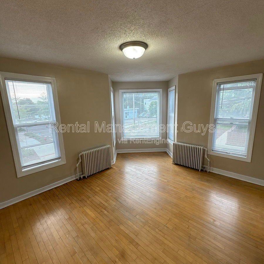 65 East George Street #1 - Photo 2 of 18