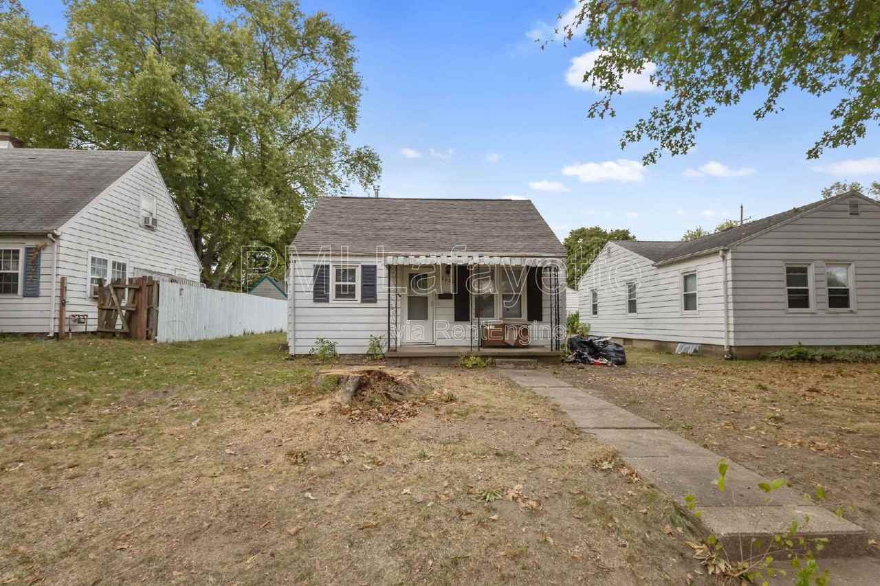 2022 Charles St - Photo 2 of 9