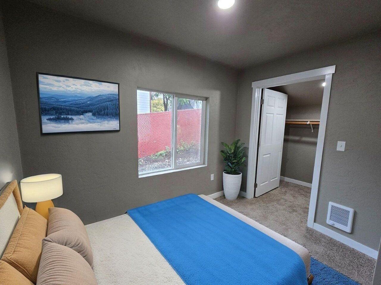 1641 Se Marsters Ave - Photo 4 of 15