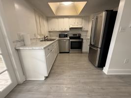 featured image of 4158 Tamiami Trl #T7