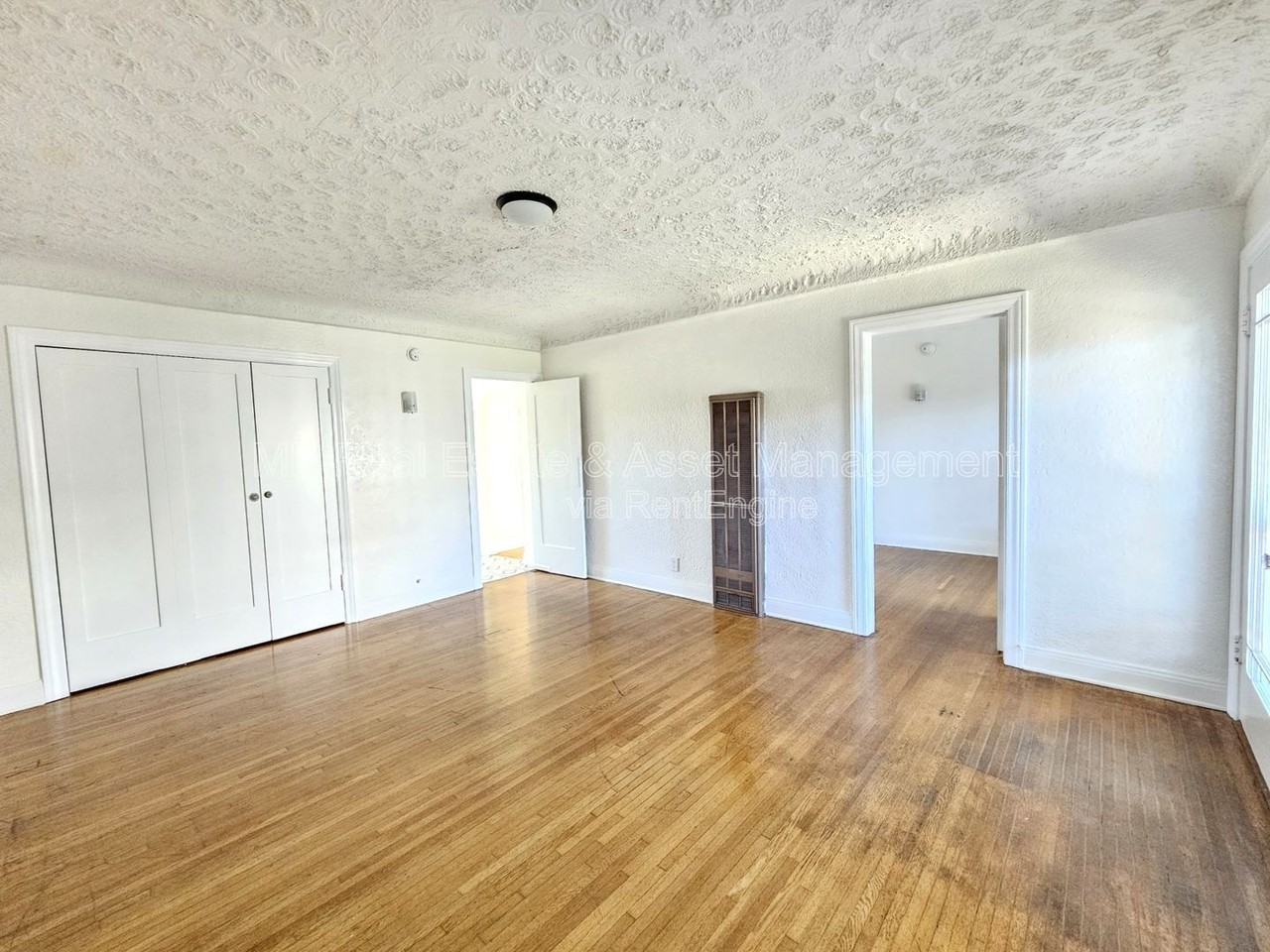 805 1/2 Oro Ter - Photo 2 of 12