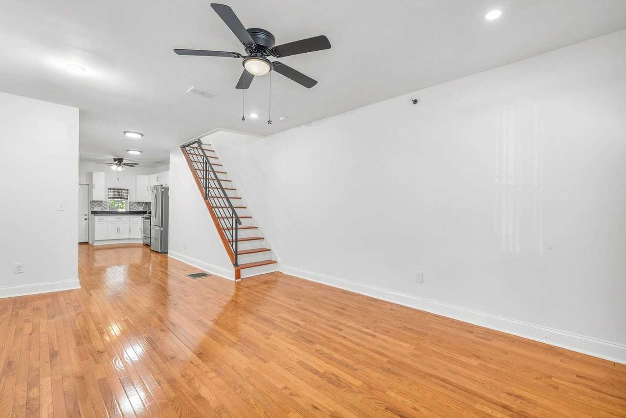 3839 Folsom St - Photo 7 of 21