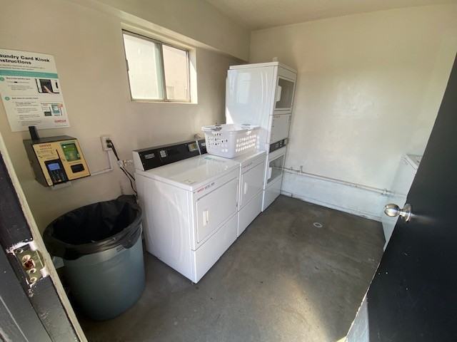 15454 Chatsworth St #25 - Photo 6 of 18