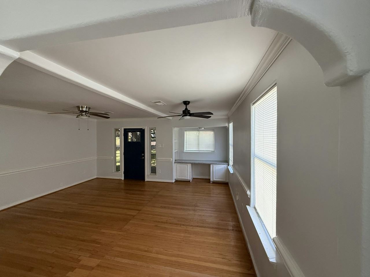 615 Coral Street - Photo 7 of 12