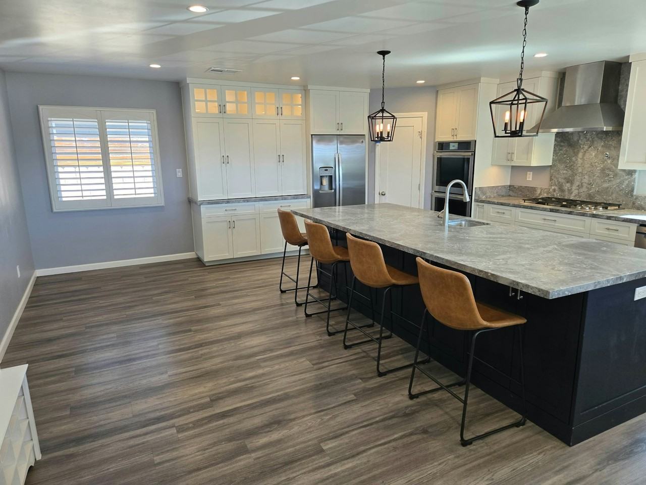 4502 Milton Street - Photo 4 of 32