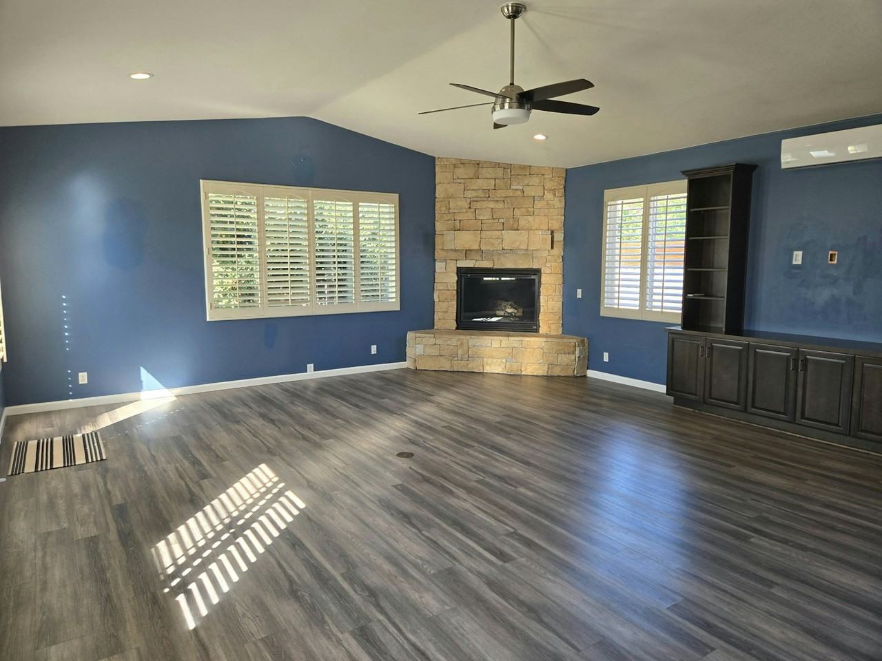 4502 Milton Street - Photo 7 of 32