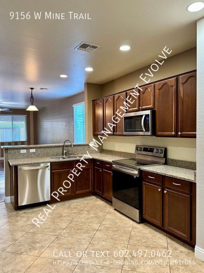 9156 Mine Trail - Photo 7 of 33