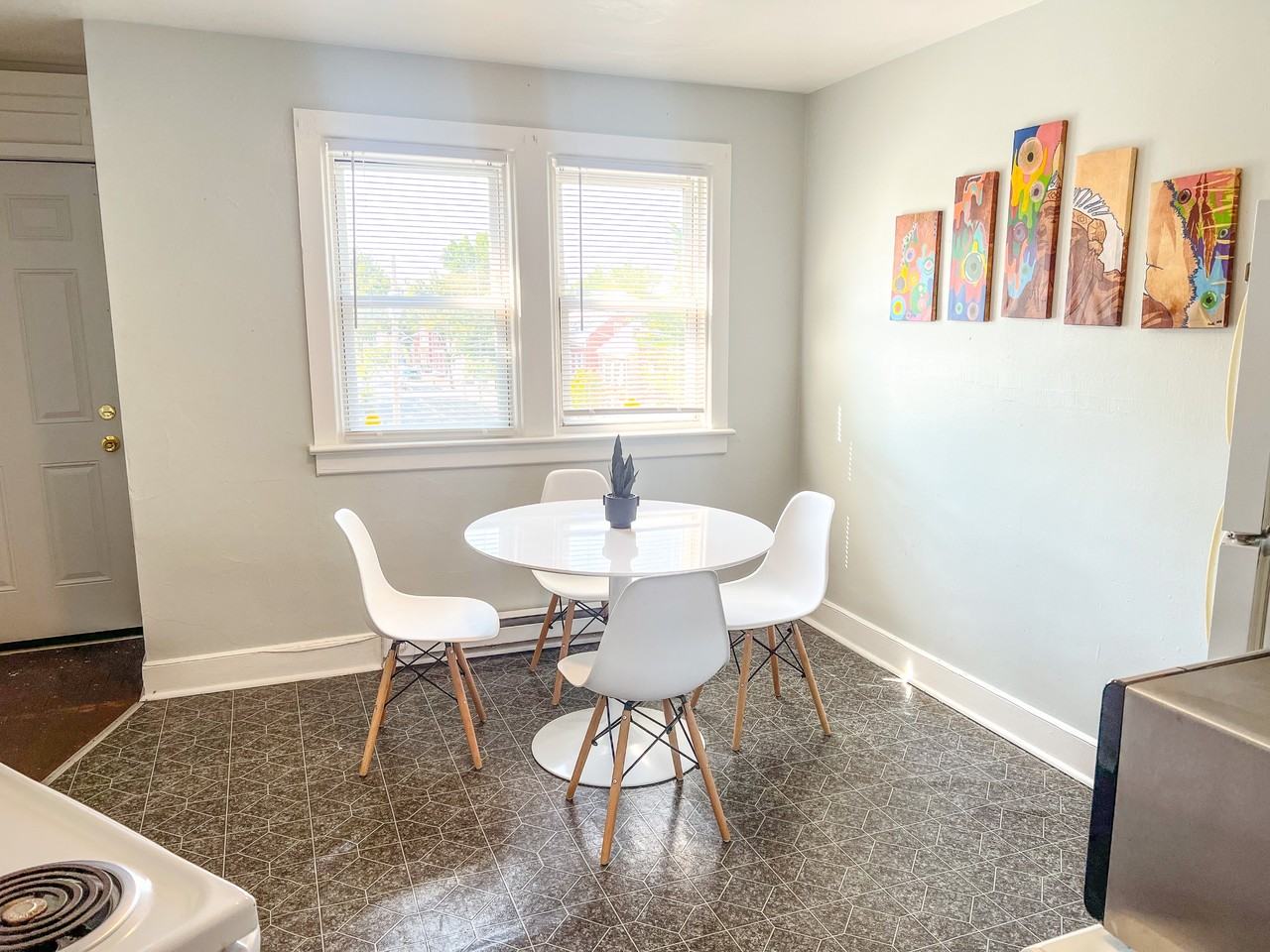 1 E Baltimore St - Photo 3 of 9