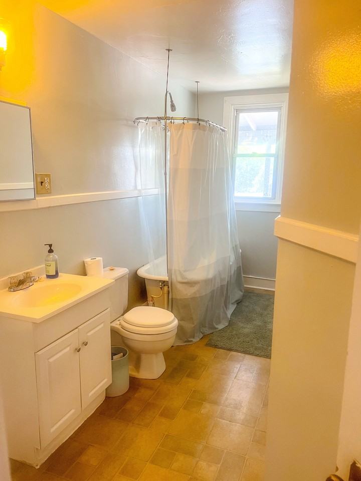 1 E Baltimore St - Photo 4 of 9