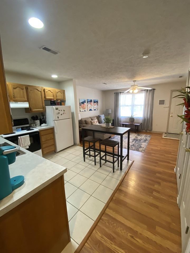 1431 Saratoga Avenue (Building 2) - Photo 3 of 5