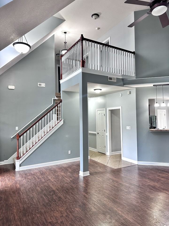 300 Walkens Woods Lane - Photo 7 of 42