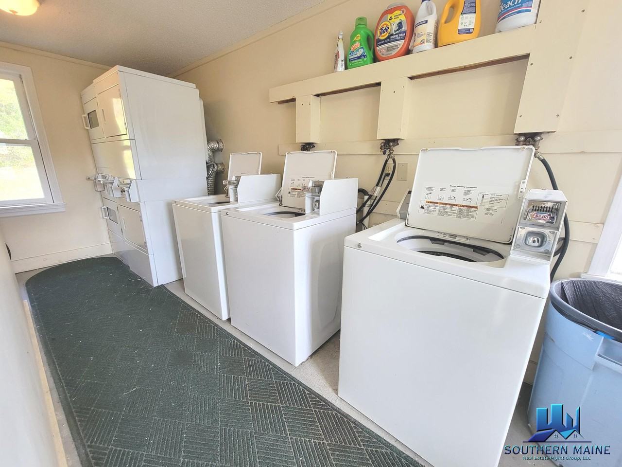 25 Village Drive - Photo 2 of 23