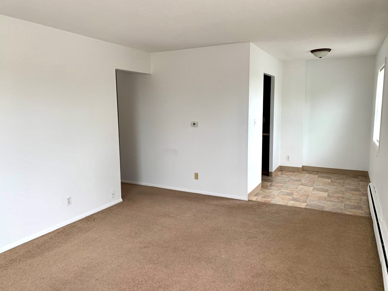 2047 Blairs Ferry Rd - Photo 2 of 7