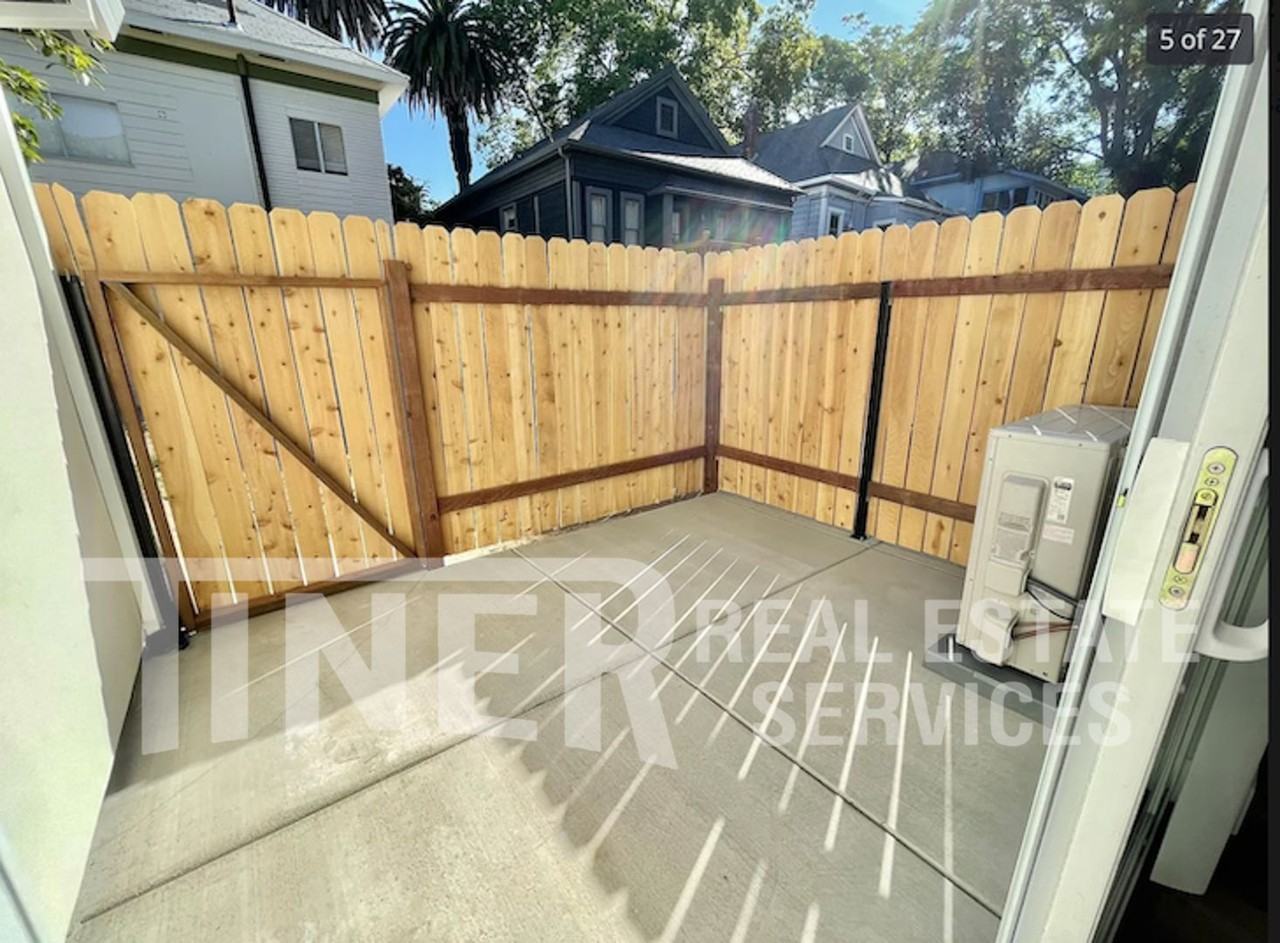 1509 Eggplant Alley - Photo 4 of 21