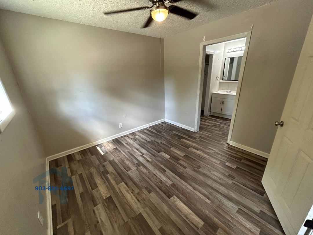 Kacie Lea - 1004 2nd Street - Photo 3 of 6