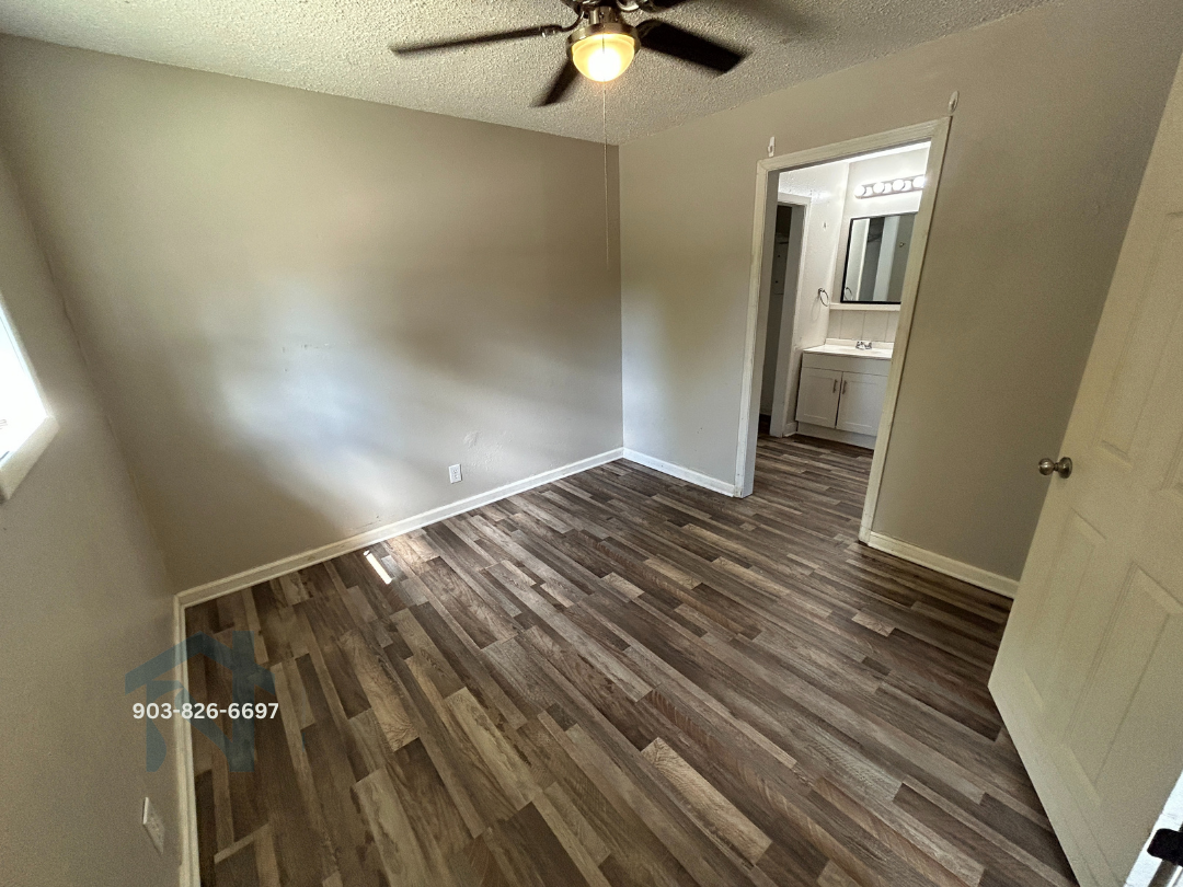 Kacie Lea - 1004 2nd Street - Photo 4 of 6