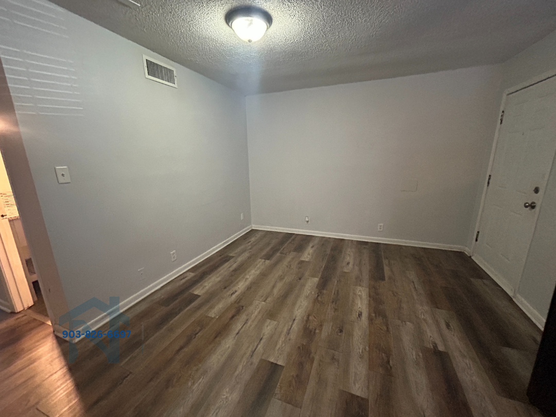 Valley View Apartments - Photo 2 of 5