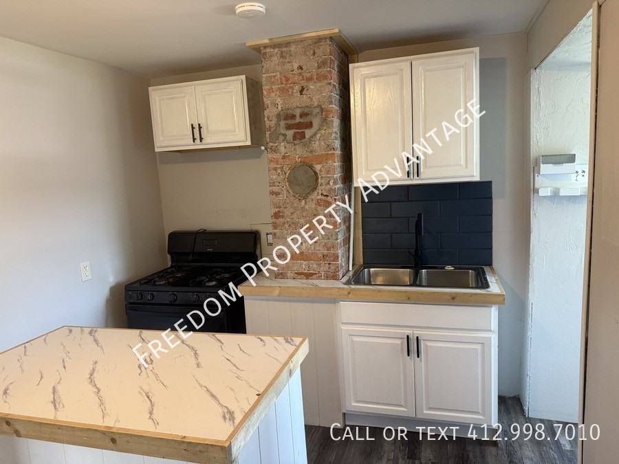 20 North Ave - Photo 2 of 18