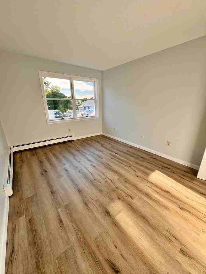 5 Washington Street - Photo 7 of 20