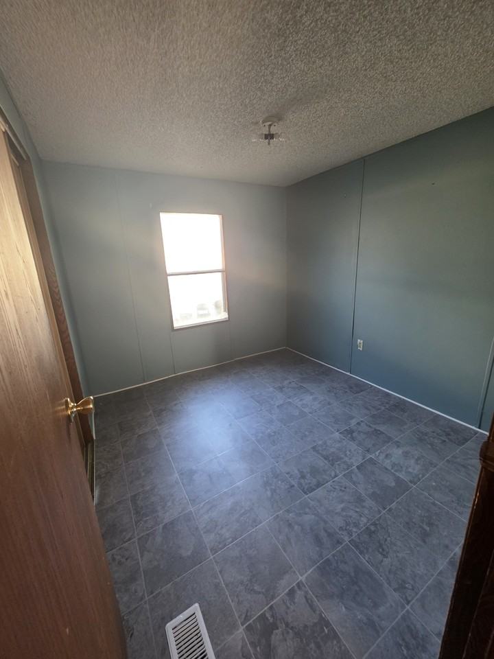 Pawnee Park MHP - Photo 3 of 15