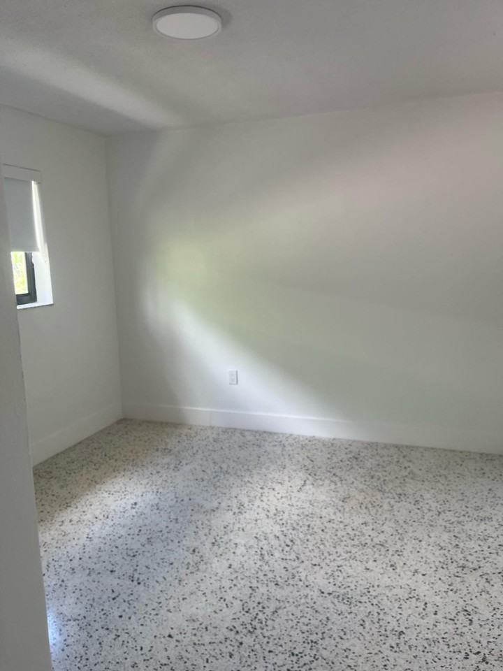 1484 NW 15 Avenue - Photo 3 of 14