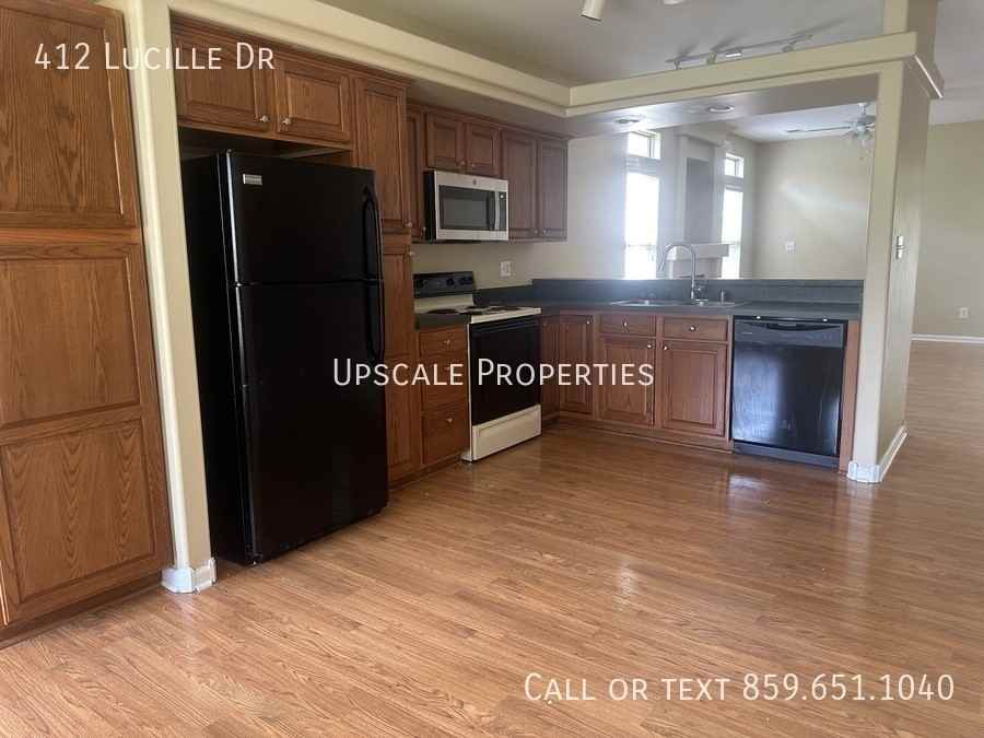 412 Lucille Dr - Photo 7 of 13
