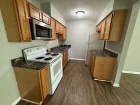 147 Lakeshore Dr - Photo 1 of 1