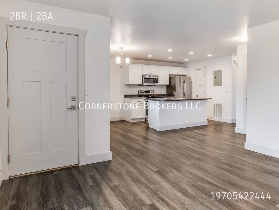 105 Parkview Ct #C - Photo 3 of 40