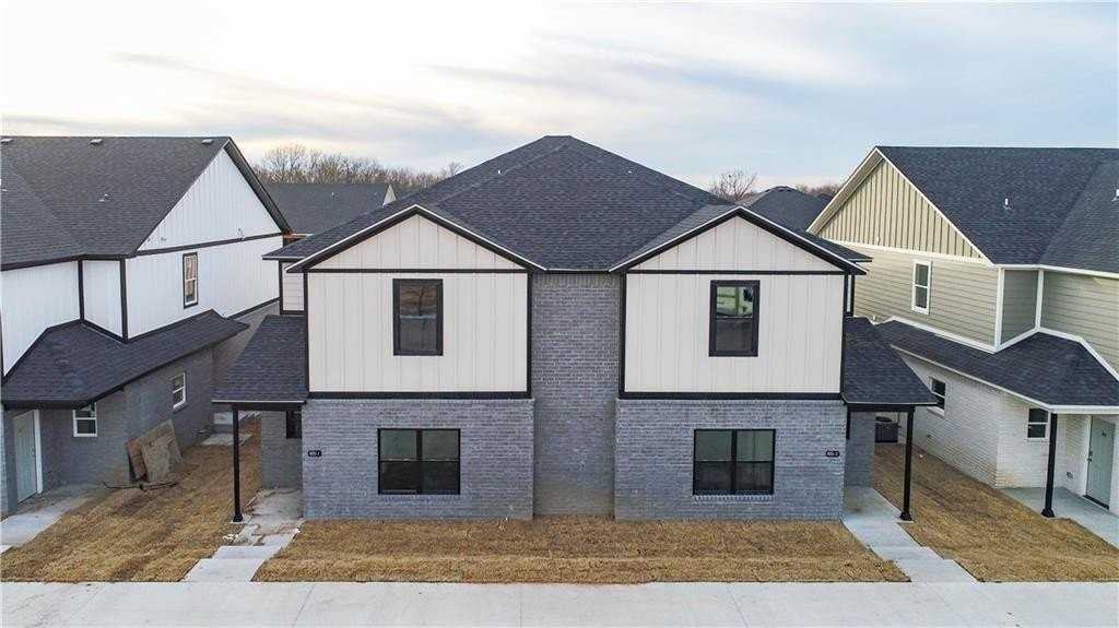 825 South Rupple Road - Photo 2 of 29